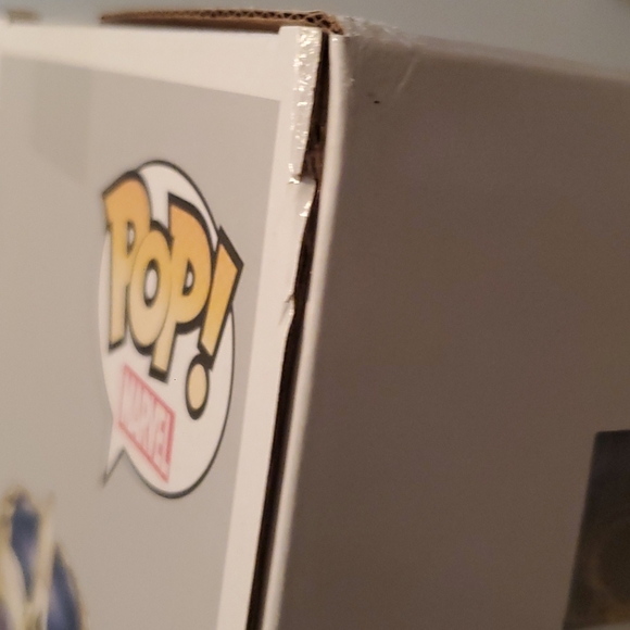 Thanos (Glow in the Dark) Entertainment Earth Exclusive - 6 Inch Glow in Dark - Picture 4 of 10